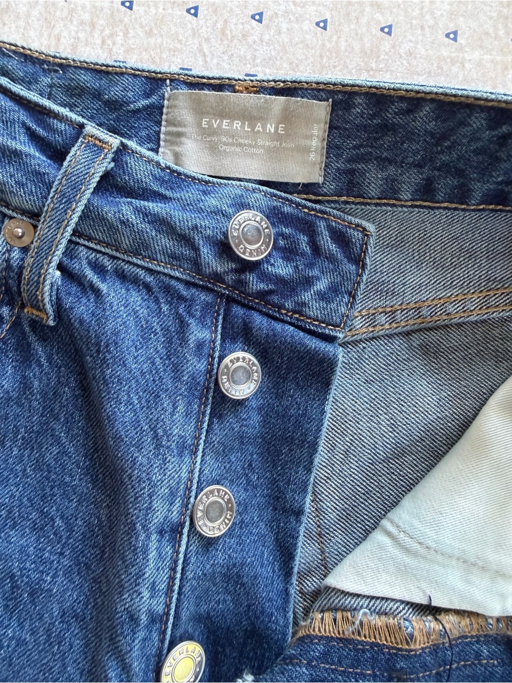 Everlane The Curvy ’90s Cheeky Straight Jean Organic Cotton Medium Wash size 26 - Picture 6 of 13